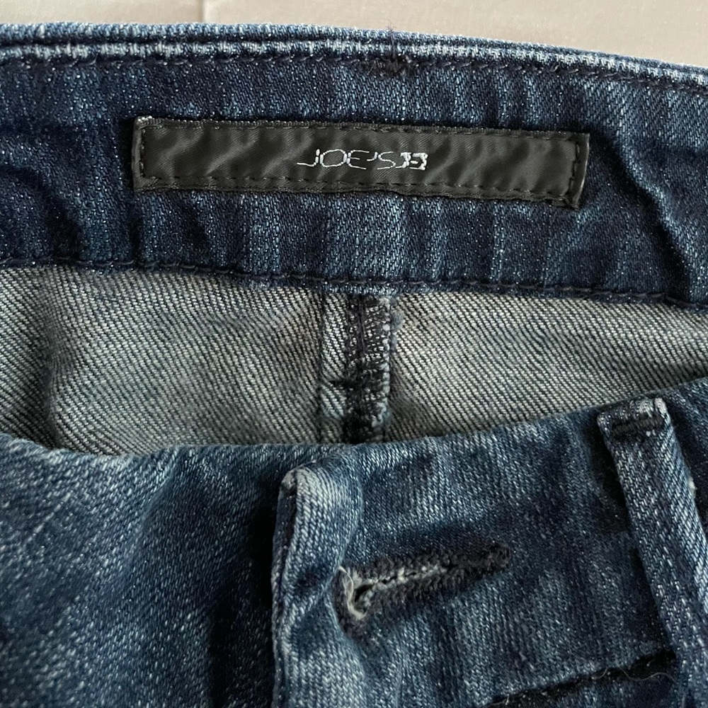 Joe’s Jeans Fit Rocker - Picture 6 of 10